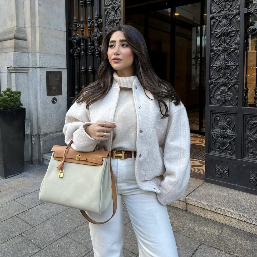 Damen Übergangsjacke mit modernem Stoffmix und praktischen Taschen Heidi-Mode