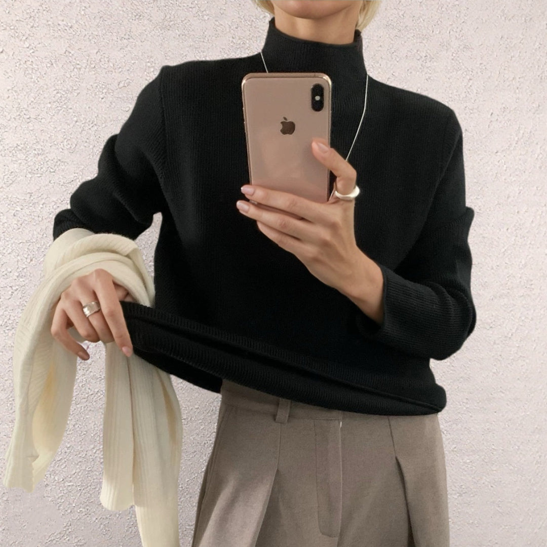Damen Modernes Strickoberteil mit hochgeschlossenem Kragen und feinem Rippenmuster Heidi-Mode