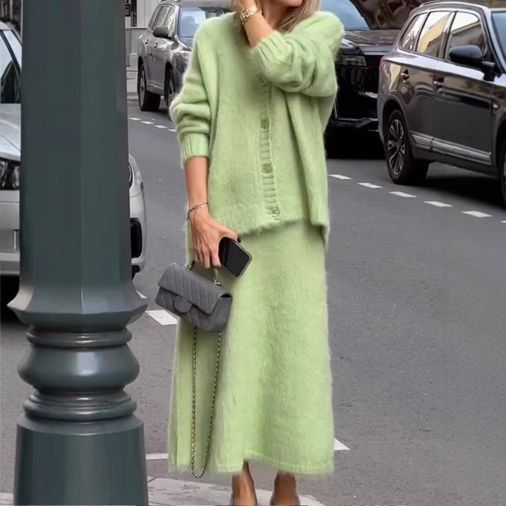 Damen kuschelige Strickjacke und Wadenlanger Rock Set Heidi-Mode