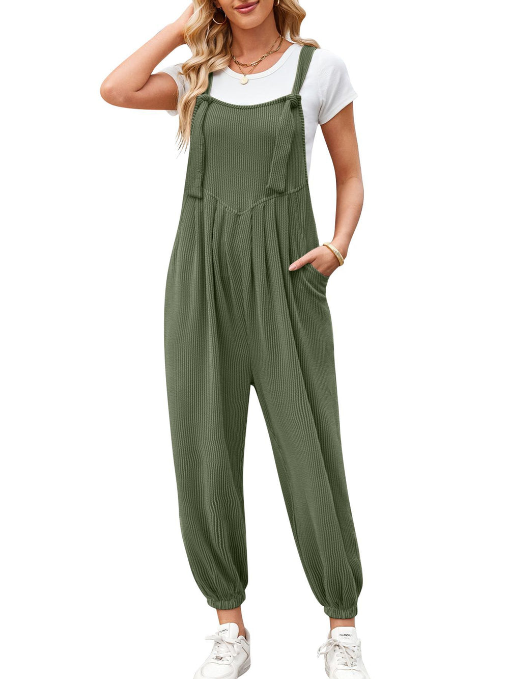 Damen Lässiger Jumpsuit mit praktischen Taschen Heidi-Mode