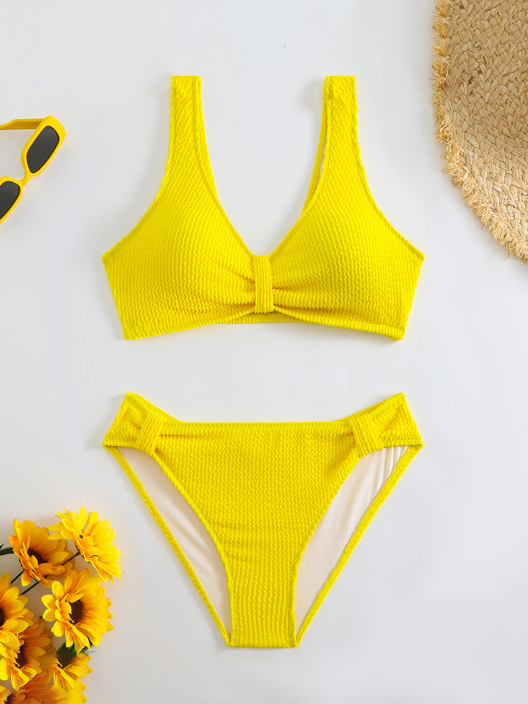 Femme Strukturierter Hochgeschnittener Bikini-Set Heidi-Mode