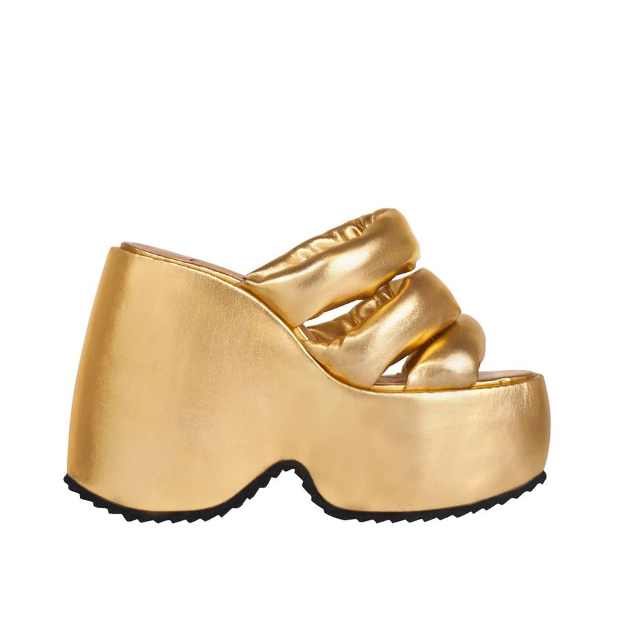Femme High-Platform Slide Sandalen mit skulpturalem Design Heidi-Mode