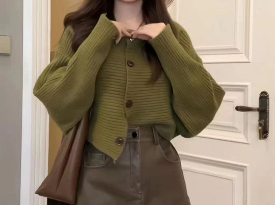 Damen modischer Strickoverwurf mit Knopfdetail und strukturiertem Design Heidi-Mode