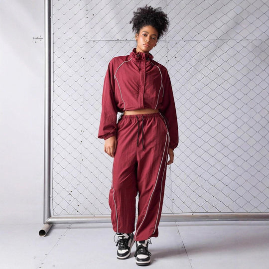 Damen Sportliche Jacke mit hohem Kragen und elastischen Details Heidi-Mode