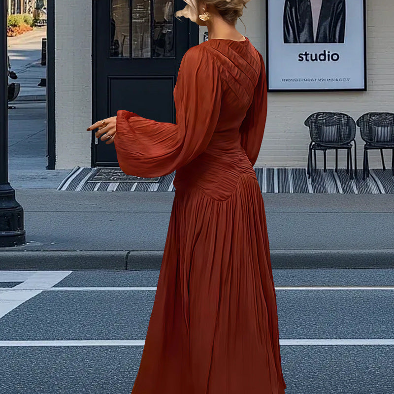 Damen Elegantes Plissiertes Maxikleid mit Raffungen und langen Ärmeln Heidi-Mode