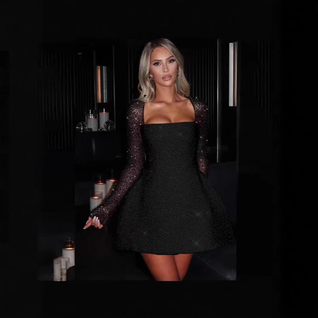 Damen Glamouröses Minikleid mit transparenten Spitzenärmel und figurbetontem Schnitt Heidi-Mode