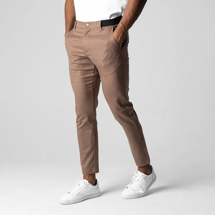 Herren Chinohose mit slim fit Schnitt und elastischem Bund Heidi-Mode
