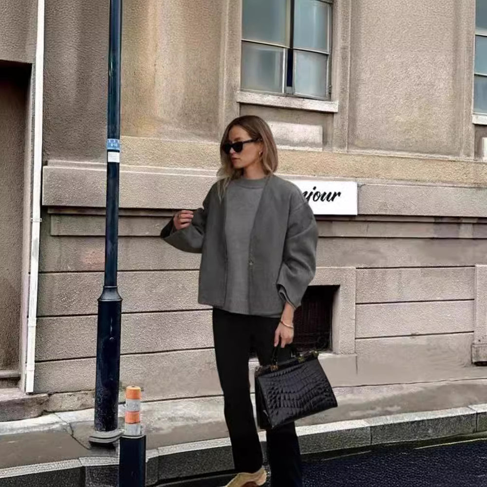 Damen oversized Wolljacke mit elegantem Schnitt und lässigem Look Heidi-Mode