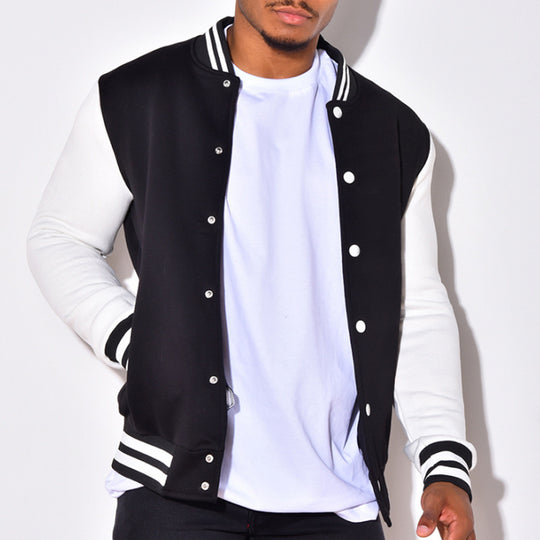 Herren Collegejacke mit kontrastierenden Ärmeln und Druckknopfverschlüssen Heidi-Mode