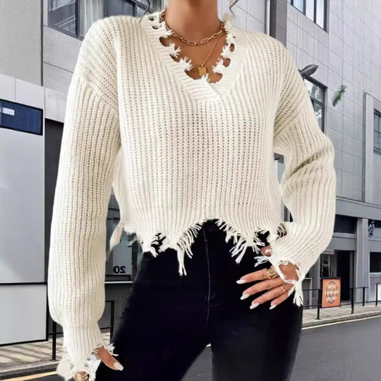 Damen Oversized Strickpullover mit fransigem Saum und raffiniertem Ausschnitt Heidi-Mode