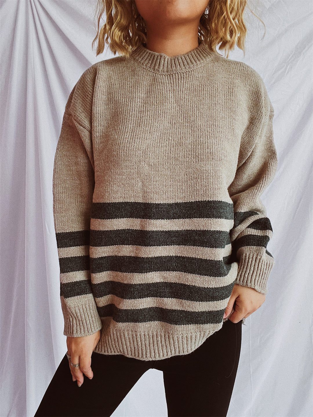 Damen lässiger Oversize-Pullover mit modernem Streifenmuster Heidi-Mode