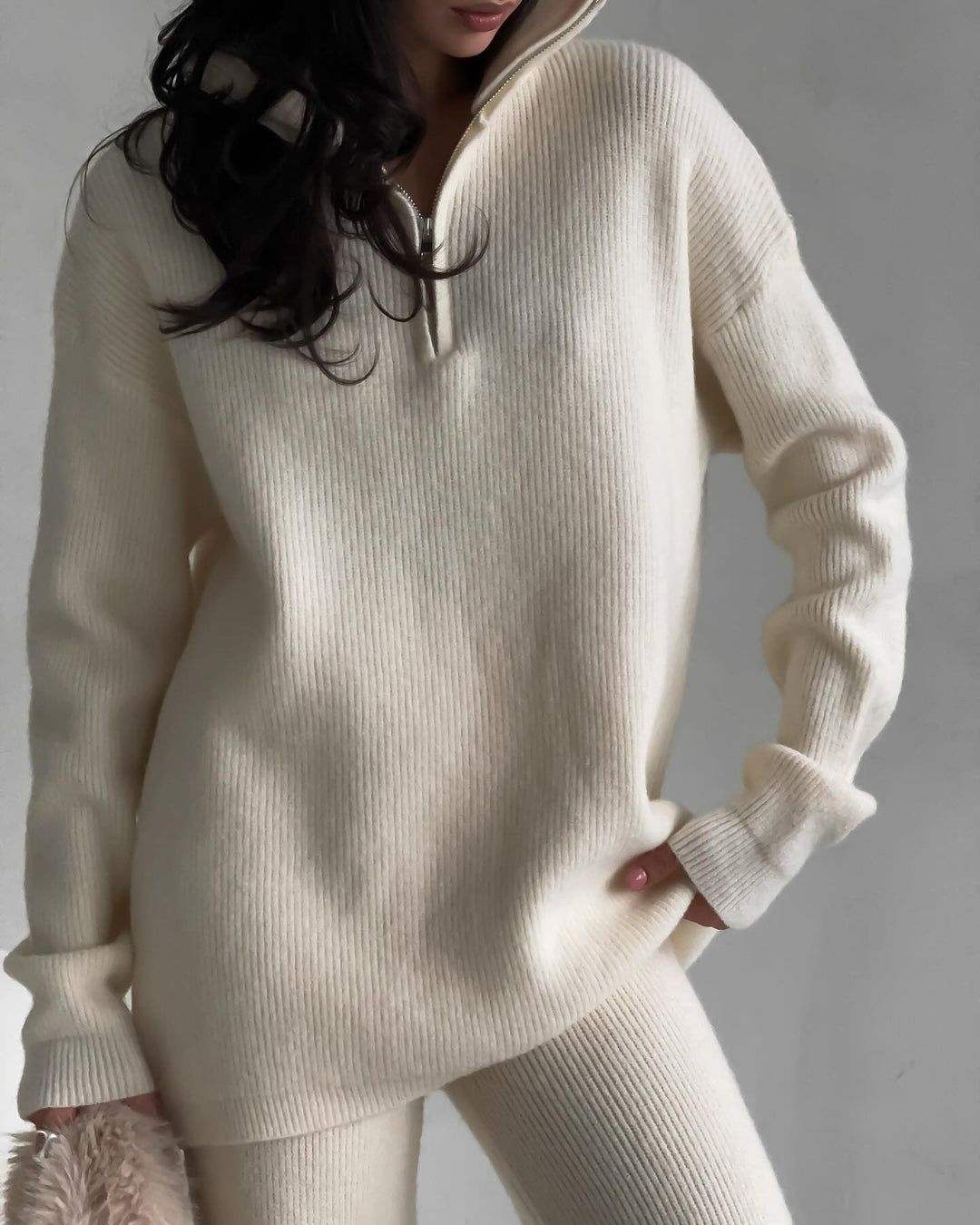 Damen kuscheliger Oversized Pullover mit kurzem Reißverschluss Heidi-Mode