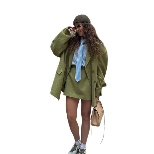 Damen Elegante Blazerjacke mit strukturiertem Stoff und passendem Minirock Heidi-Mode