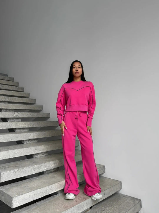 Damen lässiges Fleece-Set mit gemütlichem cropped Oberteil und weiten Hosen Heidi-Mode