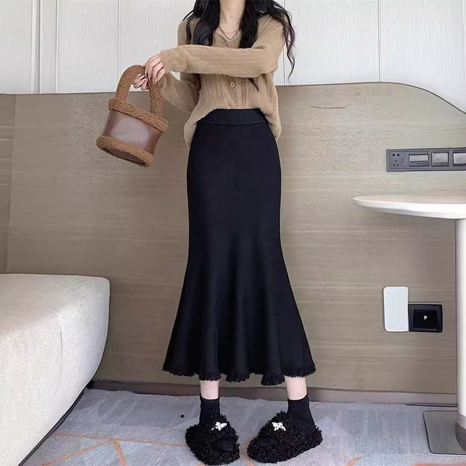 Damen Eleganter Maxirock mit voluminösem Saum und fransigen Details Heidi-Mode