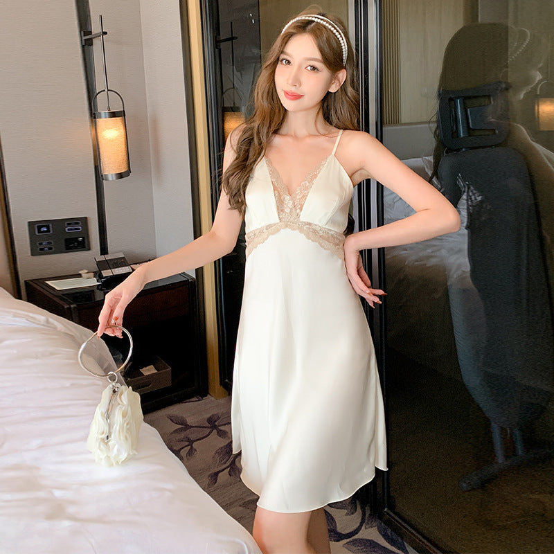 Damen Satin Nachthemd mit verführerischer Spitze und elegantem Schnitt Heidi-Mode