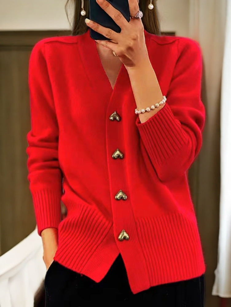 Damen kuschelige Strickjacke mit Herzknöpfen und V-Ausschnitt Heidi-Mode