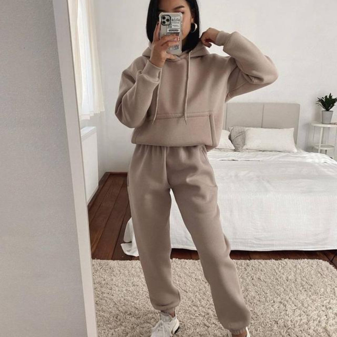 Damen Komfortabler Fleece Hoodie und Jogginghose Set Heidi-Mode