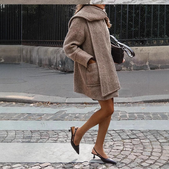 Damen modische Wolljacke mit Chevron-Muster und kuscheligem Schnitt Heidi-Mode