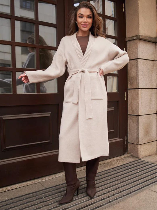 Damen Strickmantel mit Gürtel und praktischen Taschen Heidi-Mode