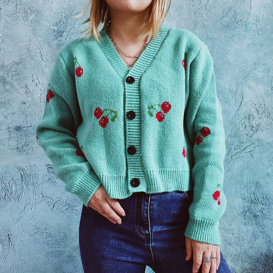 Damen Strickjacke im fröhlichen Kirschmotiv Heidi-Mode
