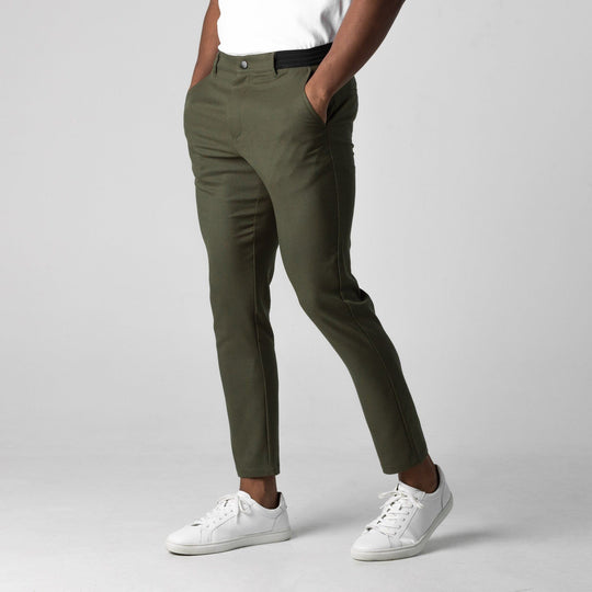 Herren Chinohose mit slim fit Schnitt und elastischem Bund Heidi-Mode