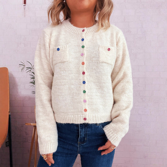 Damen Strickjacke mit bunten Knopfdetails und praktischen Taschen Heidi-Mode