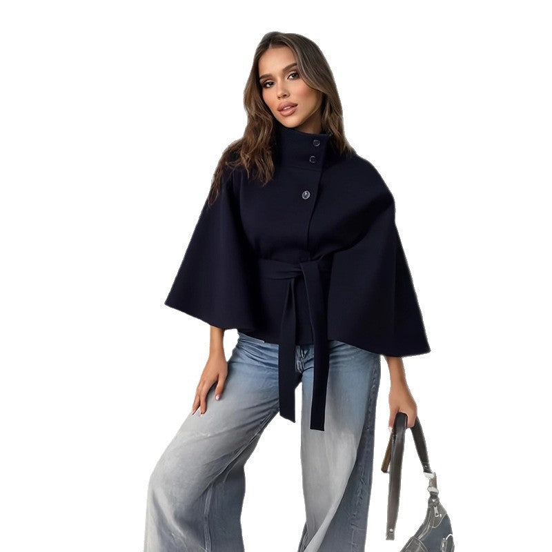 Damen elegante Überwurfjacke mit modernem Knopfdetail Heidi-Mode