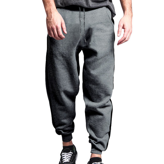 Herren sportliche Jogginghose mit seitlichen Kontraststreifen und elastischem Bund Heidi-Mode