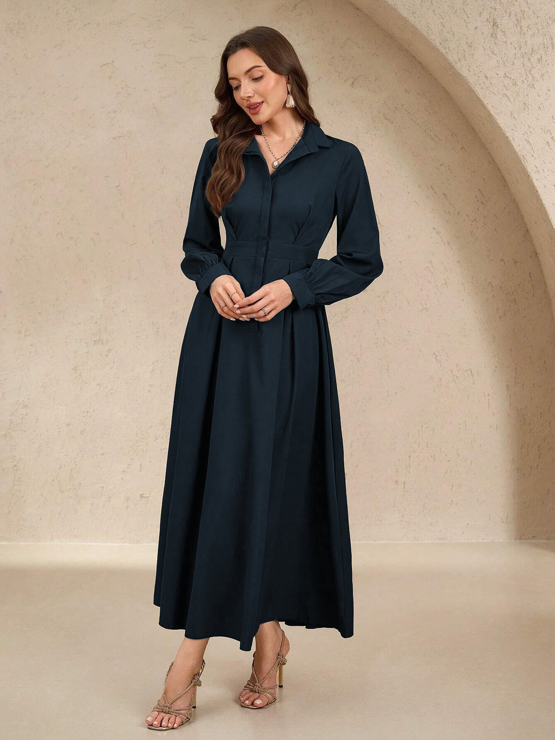 Damen Elegantes Hemdblusenkleid mit schwingendem Rock und praktischen Taschen Heidi-Mode
