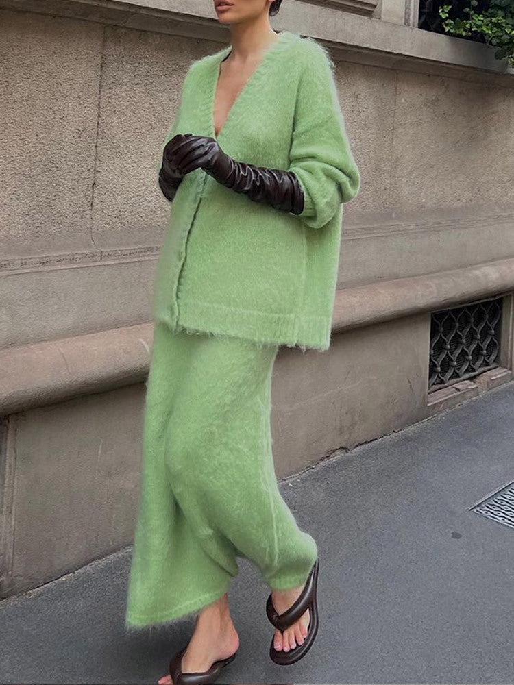 Damen kuschelige Strickjacke und Wadenlanger Rock Set Heidi-Mode