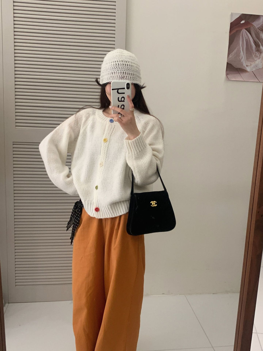 Damen Kuschelige Strickjacke mit bunten Knöpfen und lockerer Passform Heidi-Mode