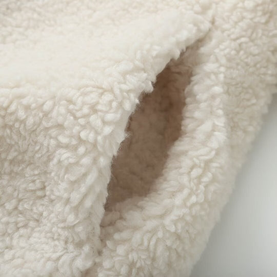 Damen kuschelige Fleecejacke mit dekorativen Knopfverschlüssen Heidi-Mode