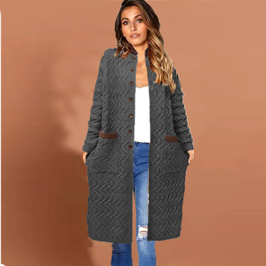 Damen Strickmantel mit großem Zopfdesign und praktischen Taschen Heidi-Mode