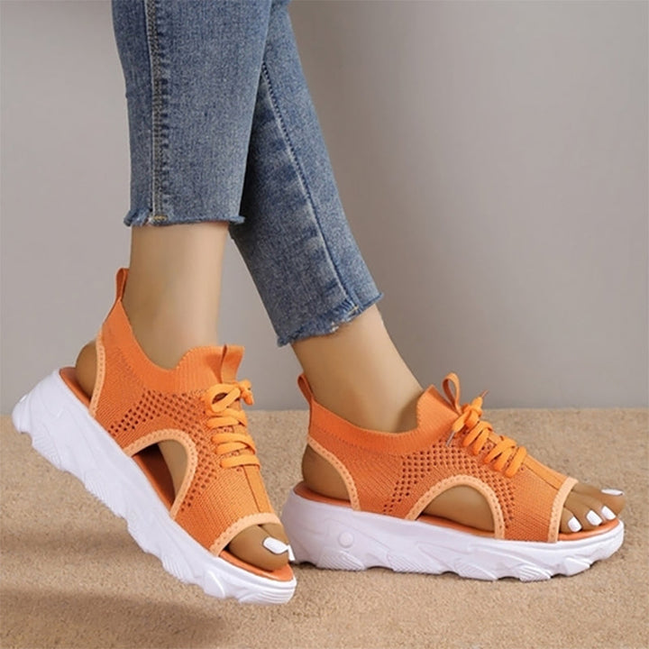 Sandalen mit Plateausohle