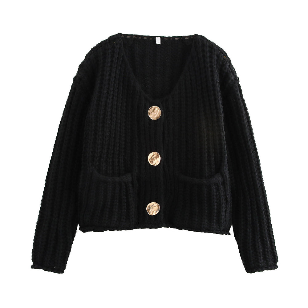 Damen Kuschelige Strickjacke mit großen Knöpfen und aufgesetzten Taschen Heidi-Mode