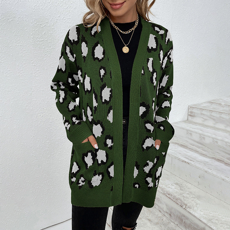 Damen modische Strickjacke mit Leopardenmuster und praktischen Taschen Heidi-Mode