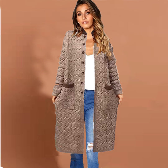 Damen Strickmantel mit großem Zopfdesign und praktischen Taschen Heidi-Mode