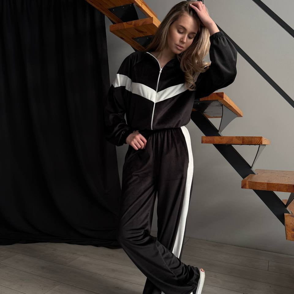 Damen sportlicher Loungewear-Jumpsuit mit hohem Kragen und elastischem Taillenzug Heidi-Mode