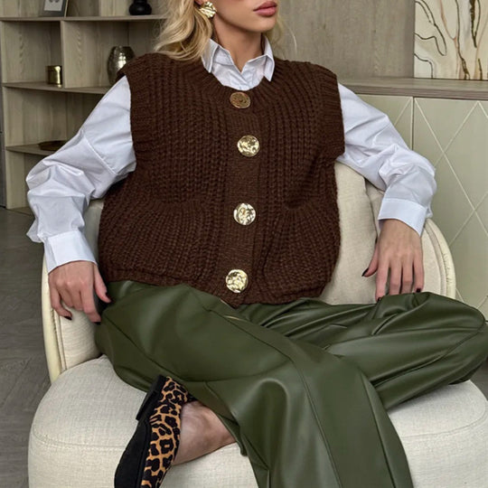 Damen Strickweste mit eleganten Knöpfen und praktischen Taschen Heidi-Mode