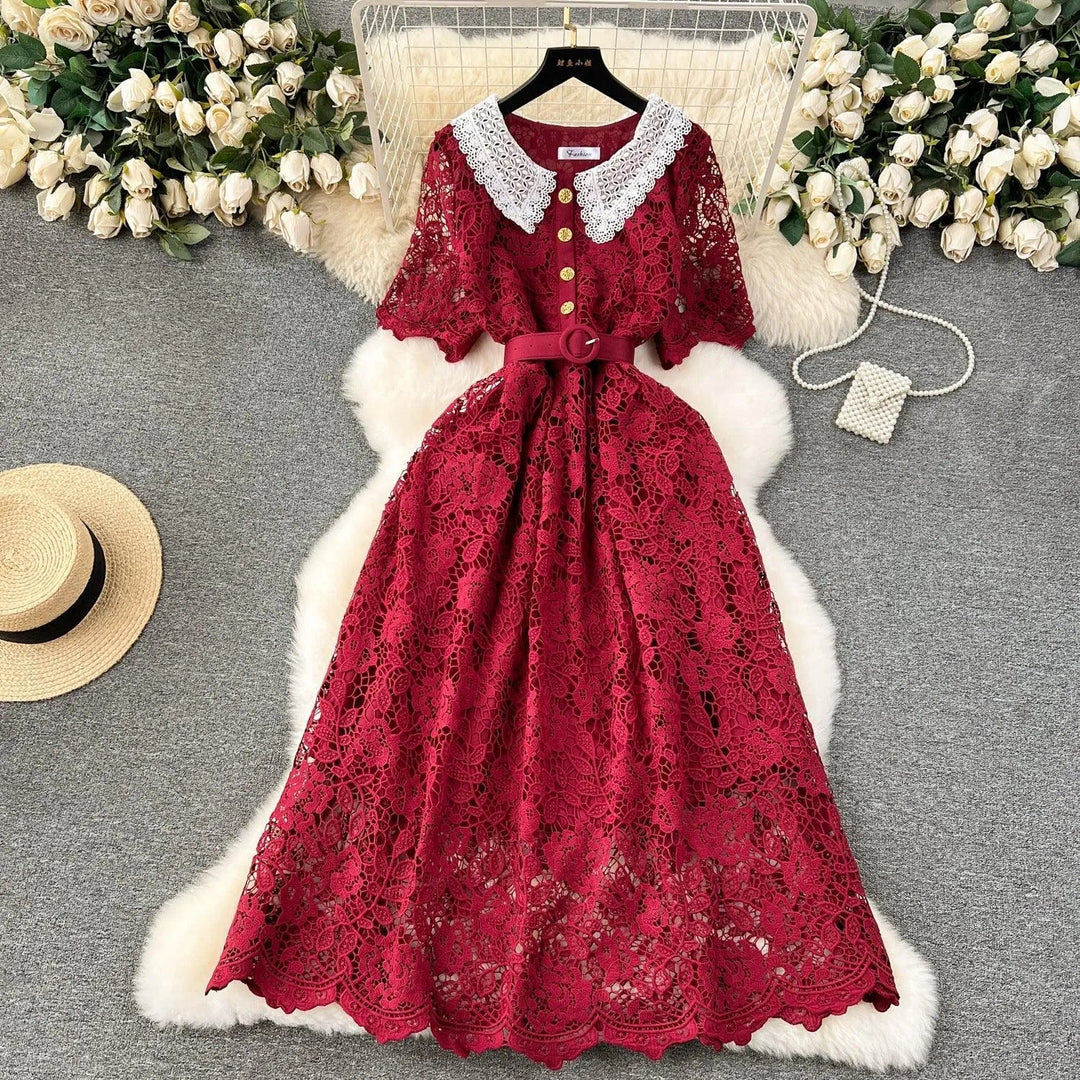 Heidi-Mode | Mittel langes Spitzenkleid