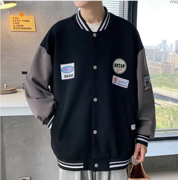 Herren Collegejacke mit praktischen Taschen und Stickereien Heidi-Mode