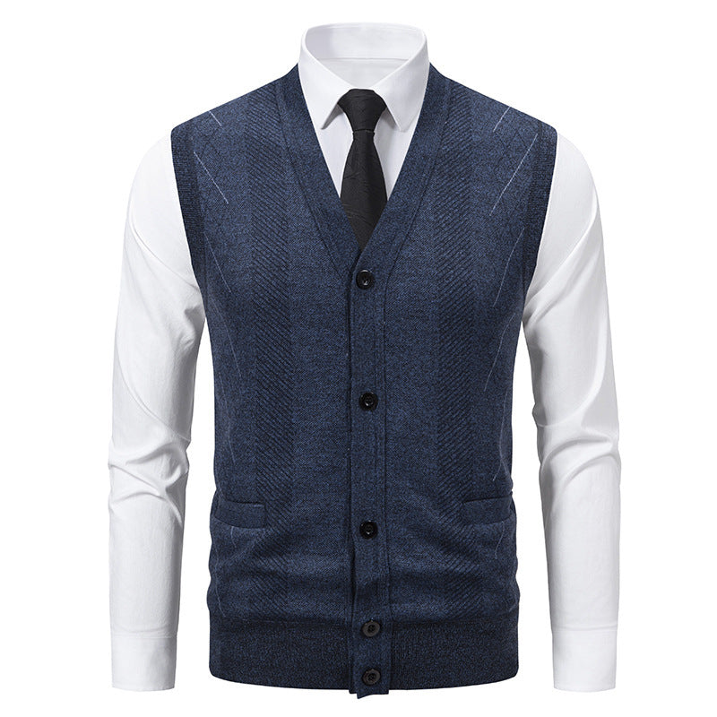 Herren Strickjacke mit klassischem V-Ausschnitt und feinem Zopfmuster Heidi-Mode