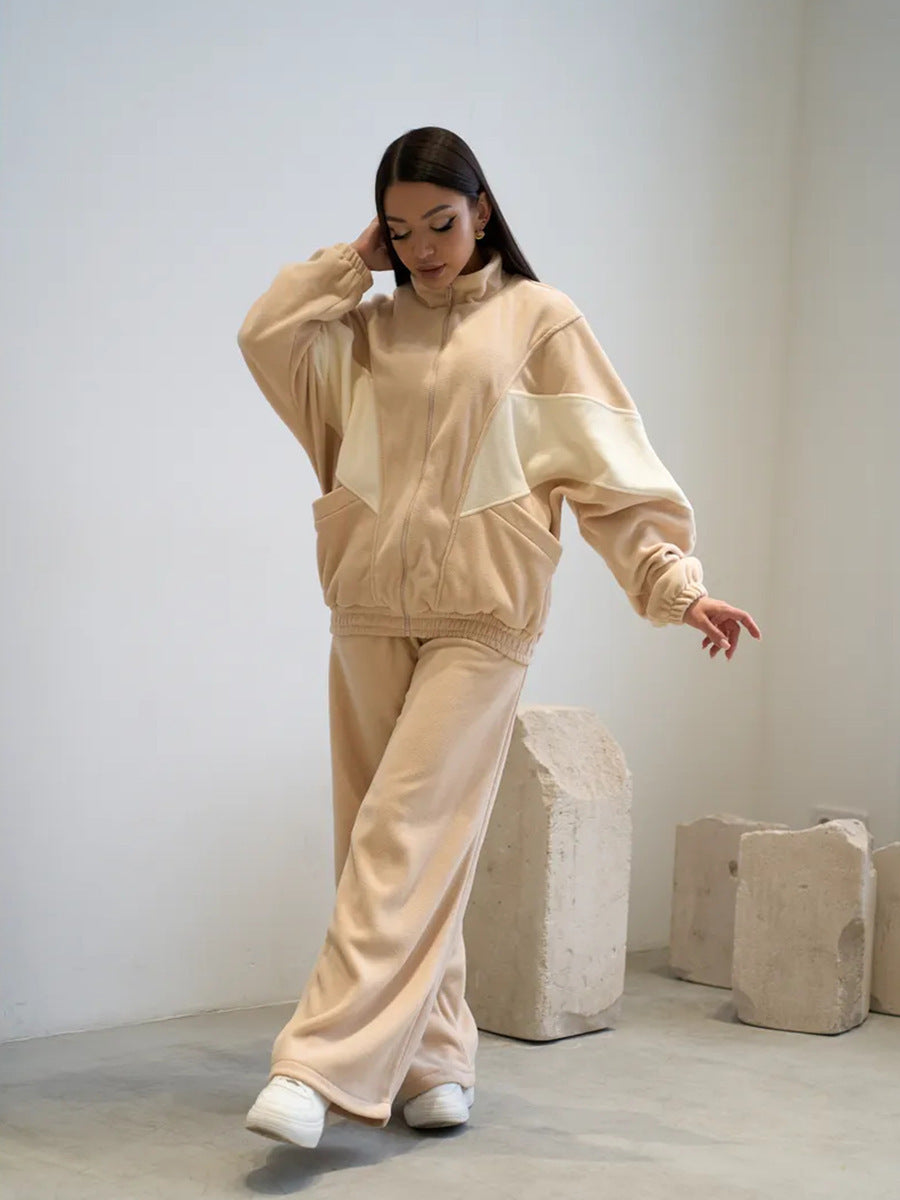 Damen sportliches Fleece-Loungewear-Set mit Kapuze und weiten Hosen Heidi-Mode