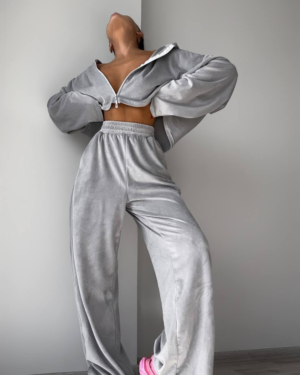Damen luxuriöses Fleece-Loungewear-Set mit hohem Kragen und weitem Schnitt Heidi-Mode
