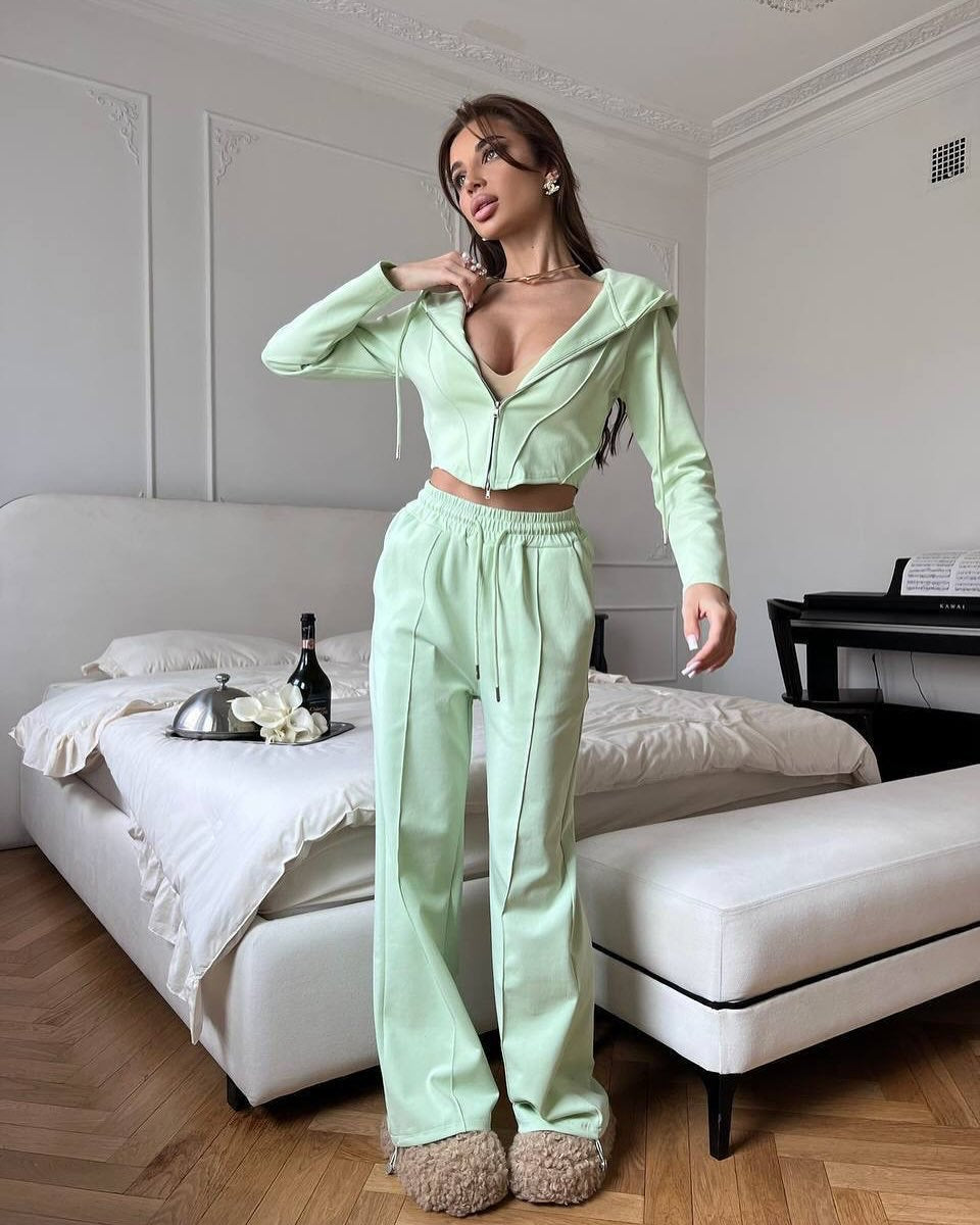 Damen Loungewear-Set mit Zip-Hoodie und weitem Bund Heidi-Mode