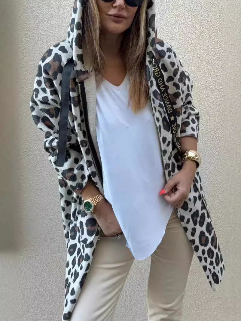 Damen modische Kapuzenjacke mit Leo-Muster Heidi-Mode