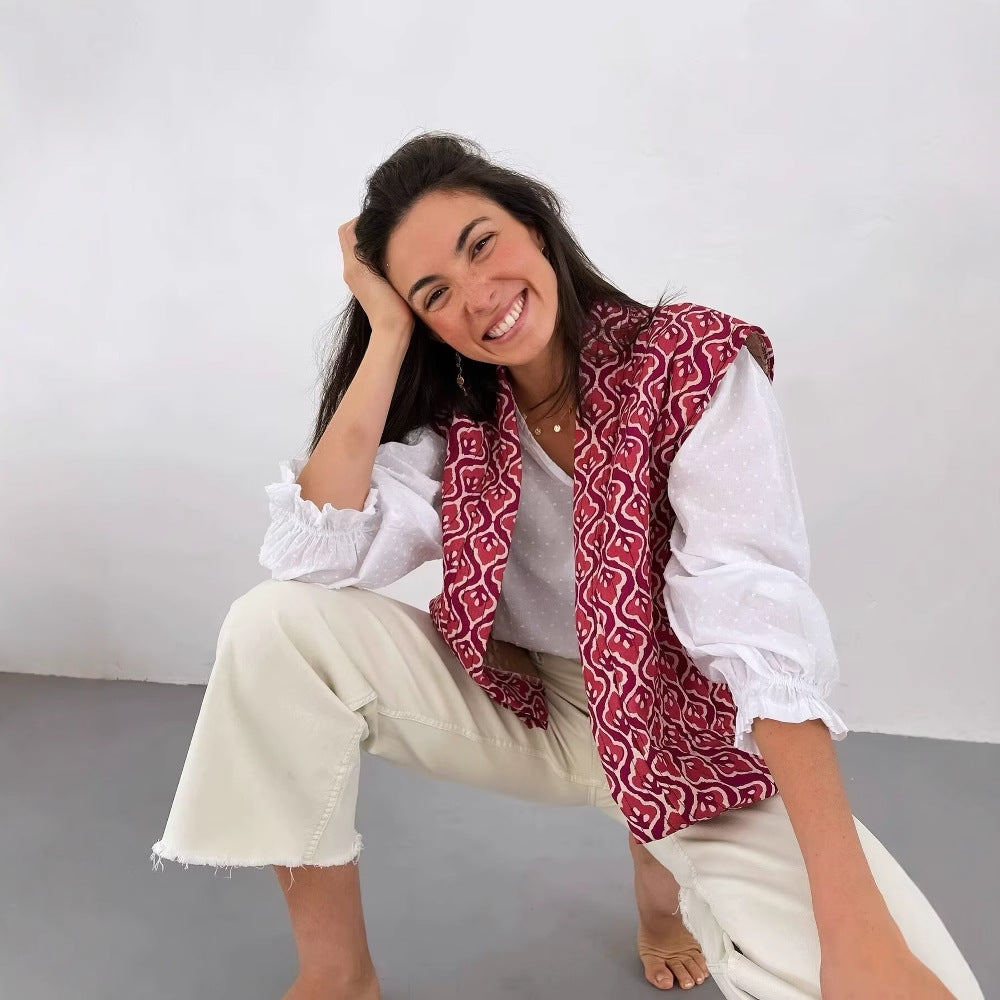 Damen Steppjacke mit floralem Muster und offenem Design Heidi-Mode