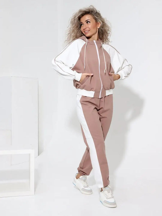 Damen Sportlicher Hoodie-Trainingsanzug mit eleganten Details und hochwertigem Material Heidi-Mode