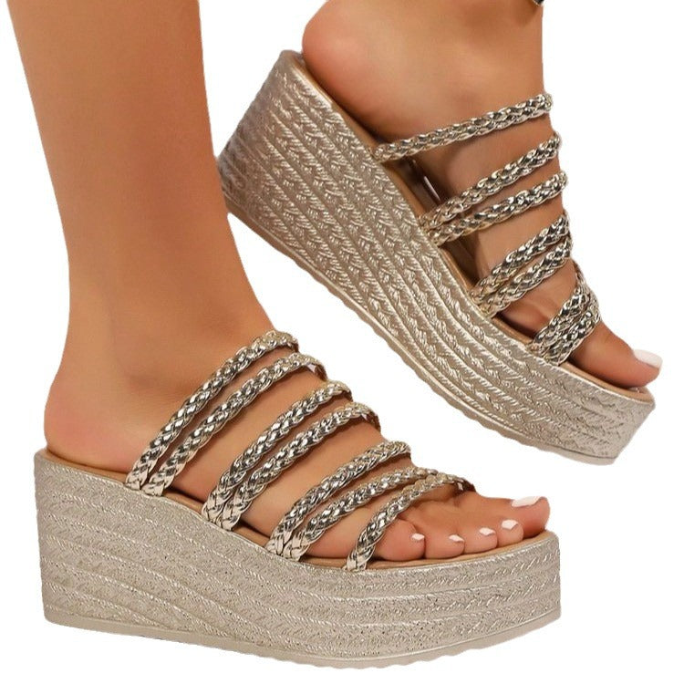 Damen Plateau-Sandalen mit geflochtenem Riemen-Detail Heidi-Mode